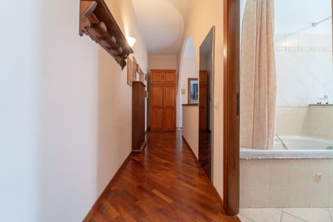 Facade/entrance, Bathroom