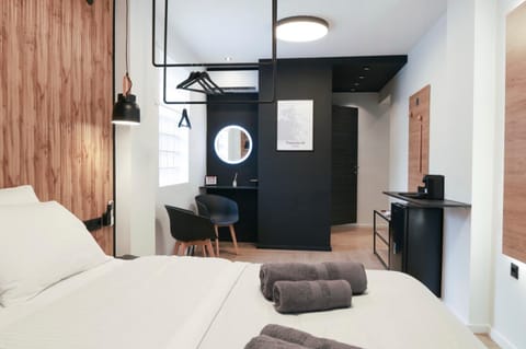 Bed, TV and multimedia, Photo of the whole room, Bedroom, minibar