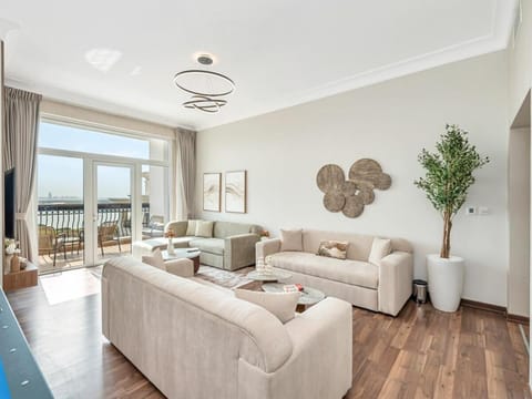 Elite Nest - Ultra Lux 4BR with Billiard just 1 min from Ferrari World & F1 Apartment in Abu Dhabi