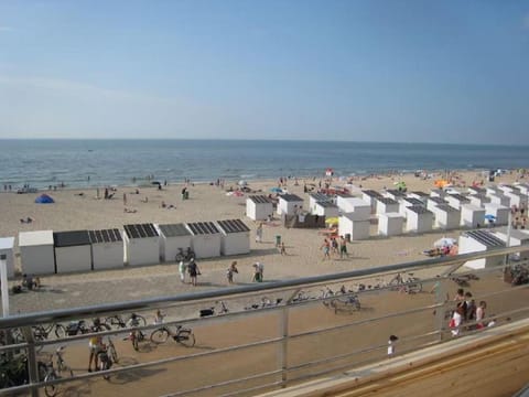 Balcony/Terrace, Balcony/Terrace, Beach, Beach, Sea view