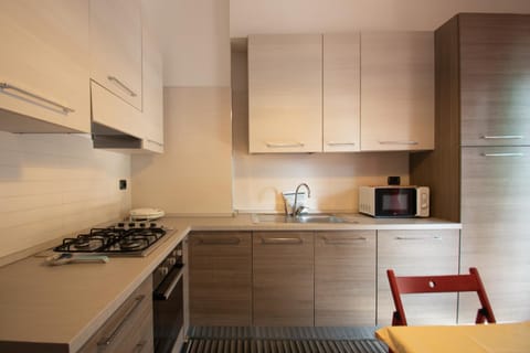 Kitchen or kitchenette, kitchen