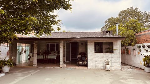 Property building, Facade/entrance, Balcony/Terrace
