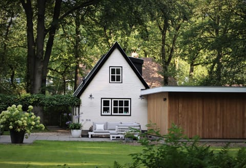 Property building, Natural landscape, Garden