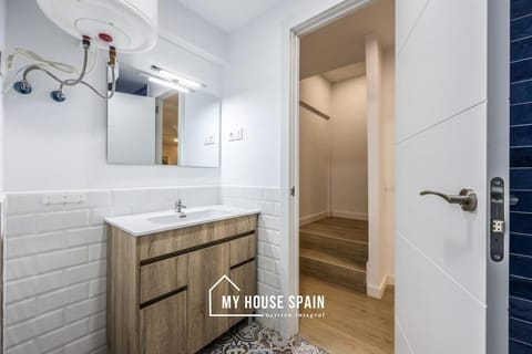 MyHouseSpain - Cómodo y espacioso apartamento Apartment in Madrid