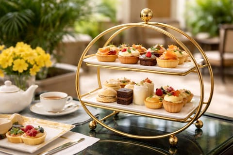 Atlantic Lorea hight Tea Docked boat in Cape Town