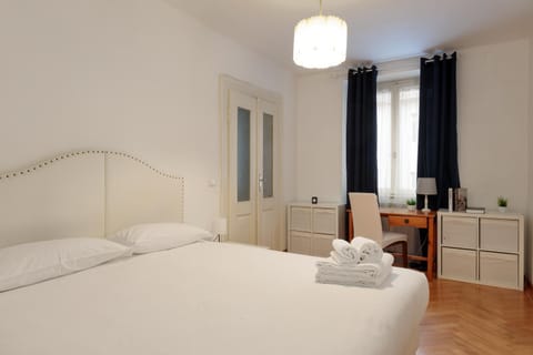 Bed, Photo of the whole room, Bedroom, hair dresser, towels, wardrobe