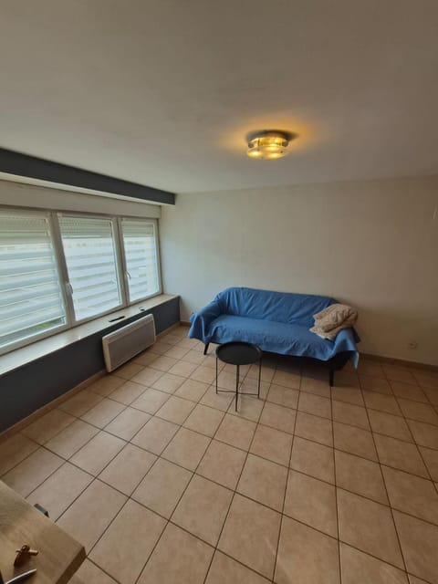 Appartement 2 chambres frontière Luxembourg Apartment in Thionville