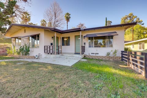 1 Mi to LLUMC! Loma Linda Home with Shared Patio Apartment in Loma Linda