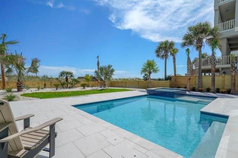 Diamond in the Dunes - Huge Beachfront Vacation Home with Large Pool Area & Ocean Views House in Destin