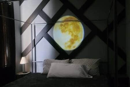 Entire Property! MicroLux Micro Hotel Villa in Royal Oak