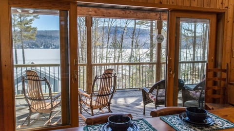 Lake Song Lodge House in Schroon Lake