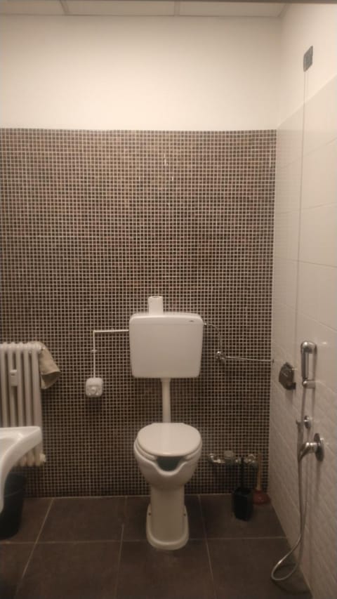 Mini Hostel 404 Apartment hotel in Turin