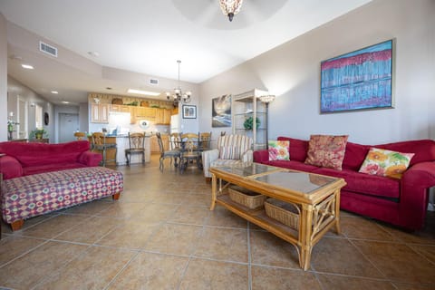 Phoenix X 103 Apartment in Ono Island