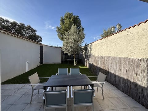 Patio, Garden, Balcony/Terrace, Dining area