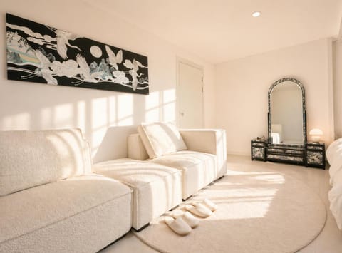 Living room, Bedroom