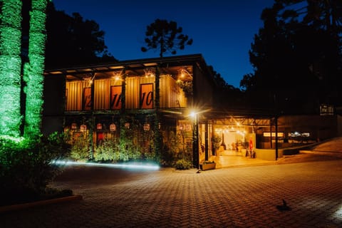 Property building, Facade/entrance, Night