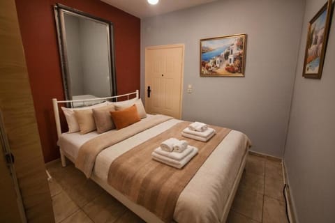 Piraeus Royal studio No 2 Apartment in Pireas