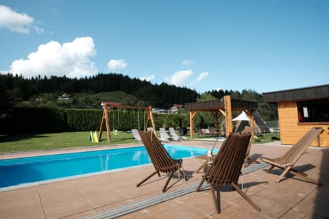 Swimming pool, Swimming pool