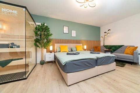 Cozy Wellness Suite - Perfect for 5 Guests - Netflix Apartment in Cologne