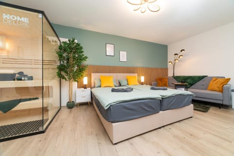 Cozy Wellness Suite - Perfect for 5 Guests - Netflix Apartment in Cologne