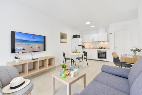 TV and multimedia, Living room, kitchen