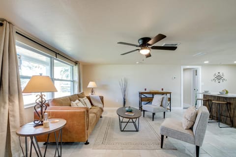 2 Mi to Gulf! Pet-Friendly Home in New Port Richey House in New Port Richey