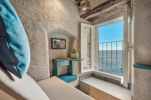 Seating area, Sea view