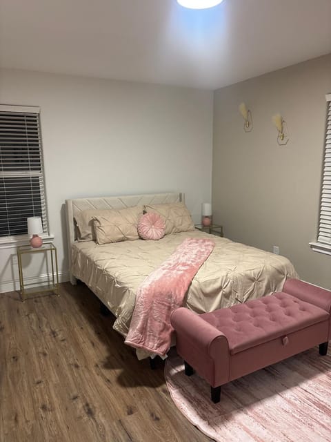 The Elizabeth at Panther City House in Fort Worth