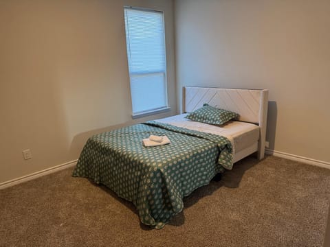 Luxury 12 Bedroom Villa Villa in Lake Lewisville