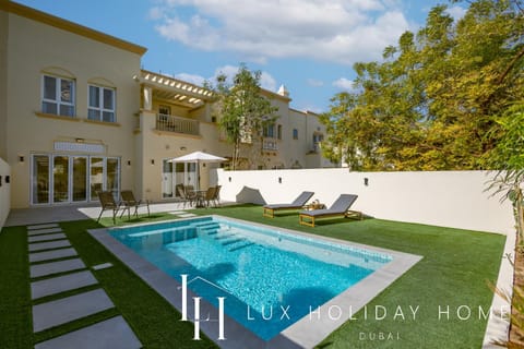 Garden, Swimming pool, sunbed