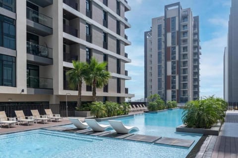 Pool view, Swimming pool, Swimming pool