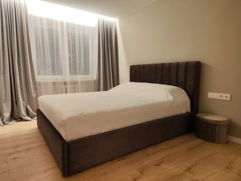 Bed, Photo of the whole room, Bedroom, furniture, furniture