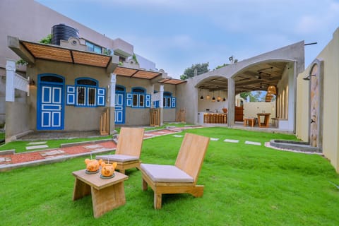 Property building, Garden