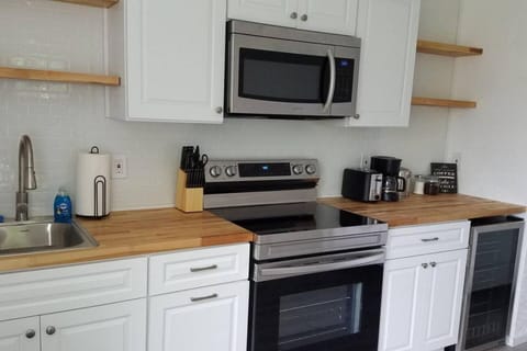 North Sunrise Studio - Retreat in Forks House in Forks