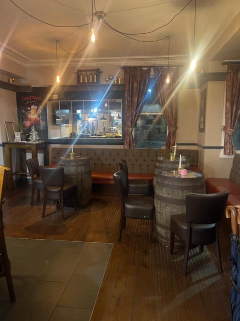 Lounge or bar, Seating area