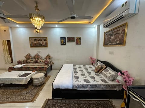 The Heli's Stay 1BHK with forest view Apartment in Jaipur
