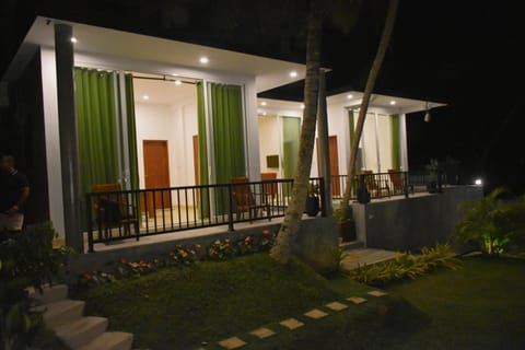 Balcony/Terrace, Garden view