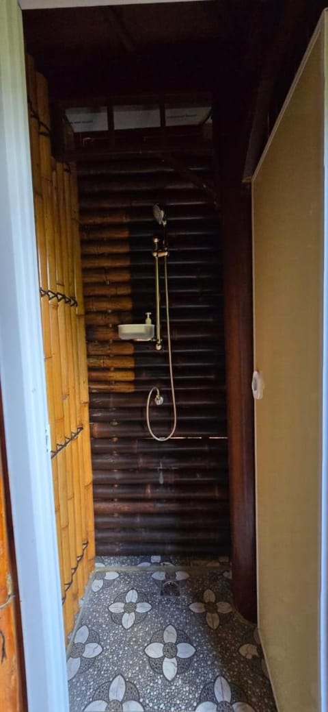 Jungle Lodge Medewi Bali Hostel in Pekutatan