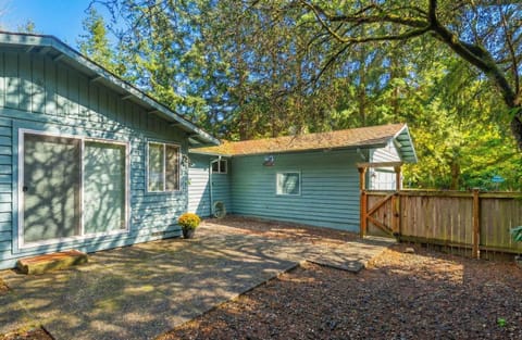 Property building, Garden