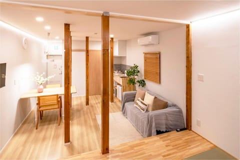 TV and multimedia, Kitchen or kitchenette, Living room, Seating area, Dining area, internet, air conditioner