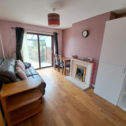 Little puppy Bed and Breakfast in Birmingham