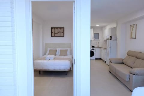 Apartamento moderno con piscina y parking privado Apartment in Benidorm