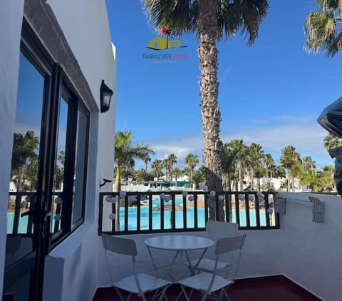 Balcony/Terrace, Pool view, Swimming pool