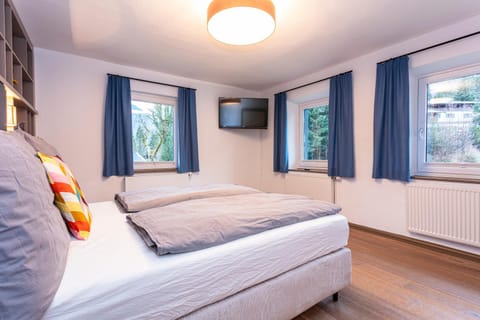 TV and multimedia, Bedroom