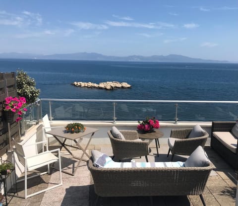 Balcony/Terrace, Seating area, Sea view, Internal: Not applicable to any particular room