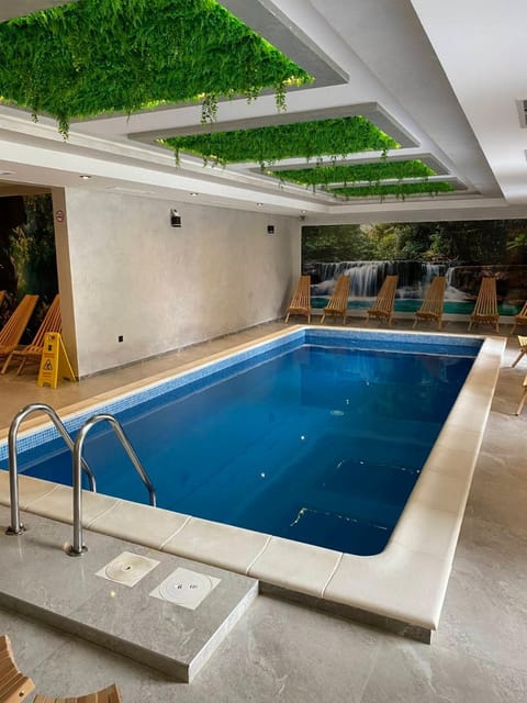Pool view, Swimming pool