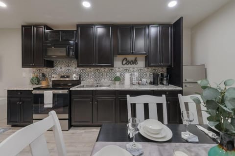 Cozy 2 bedroom home in Orlando House in Azalea Park