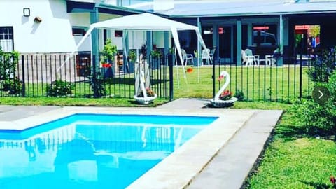 Garden, Swimming pool