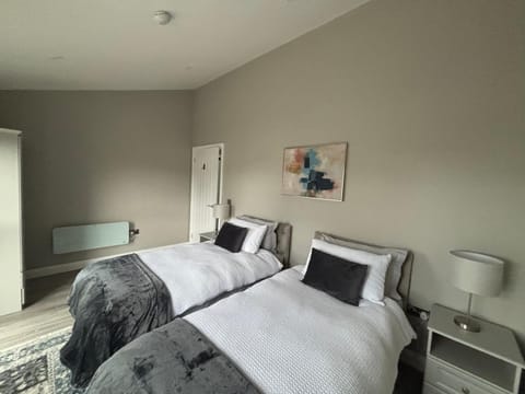 Beyond The Waters Edge Chalet Chalet in County Mayo