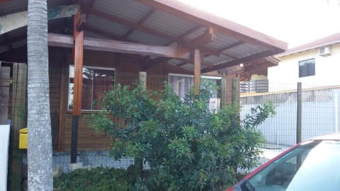 Property building, Facade/entrance, Beach